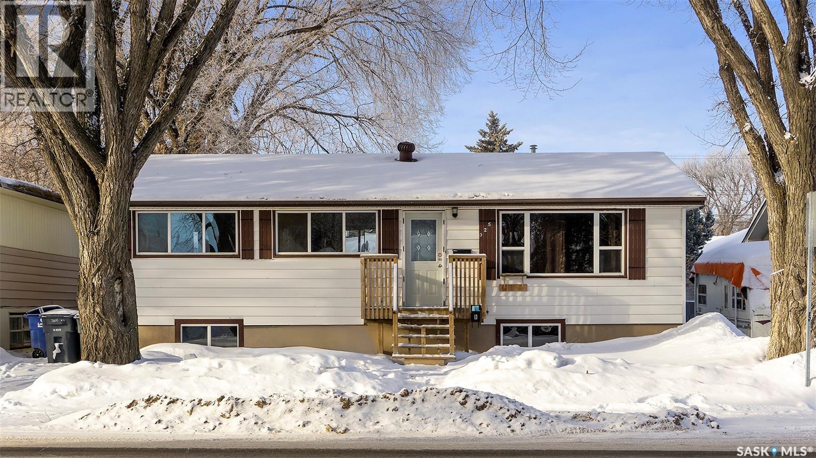 325 W AVENUE N, saskatoon, Saskatchewan
