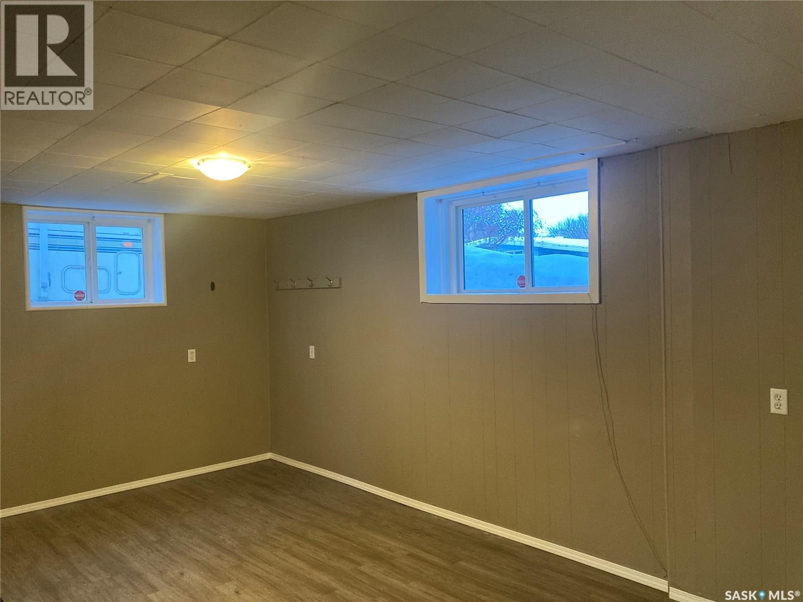 325 W Avenue N, Saskatoon, Saskatchewan  S7K 1N3 - Photo 11 - SK017526