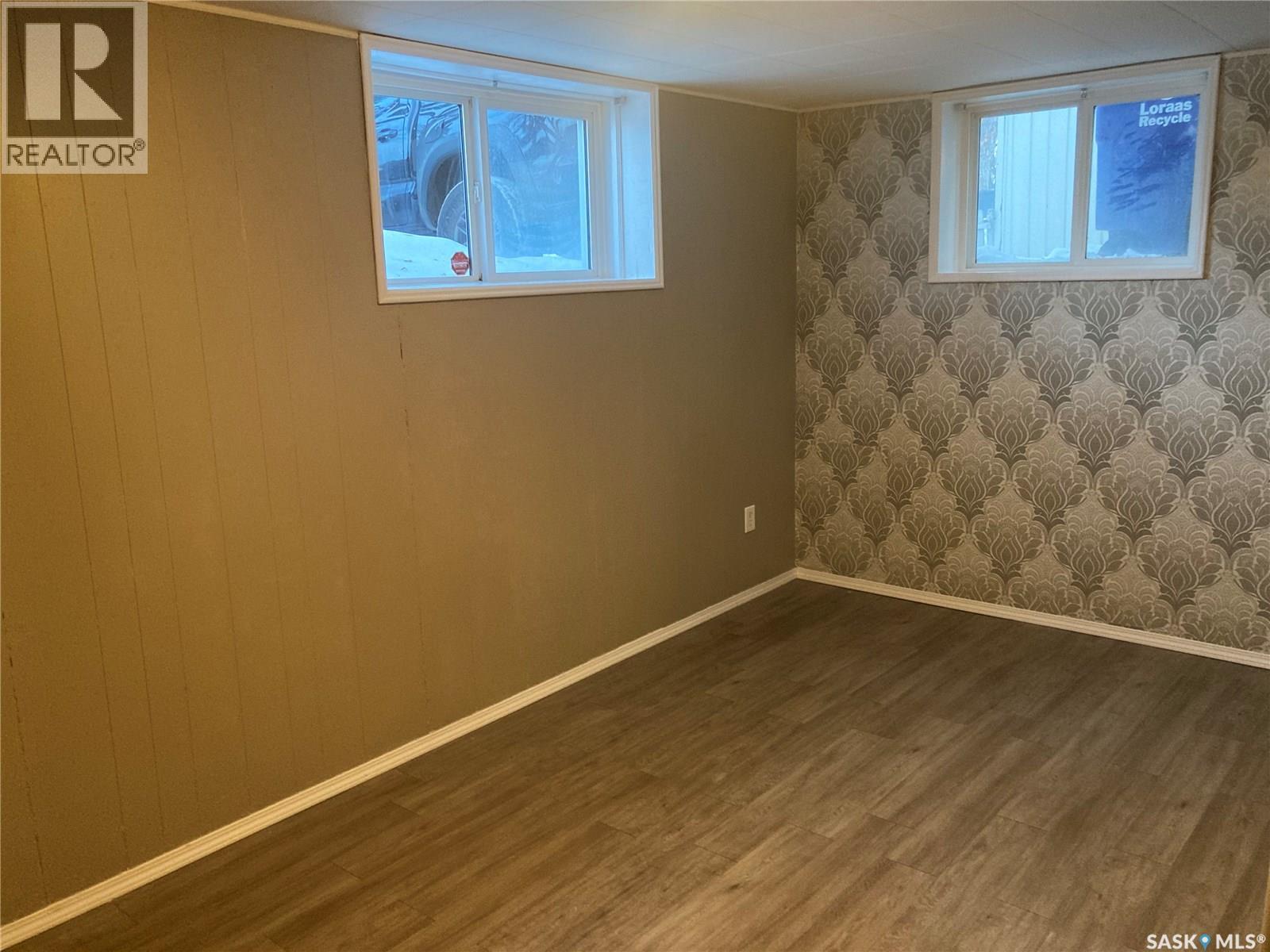 325 W Avenue N, Saskatoon, Saskatchewan  S7K 1N3 - Photo 12 - SK017526