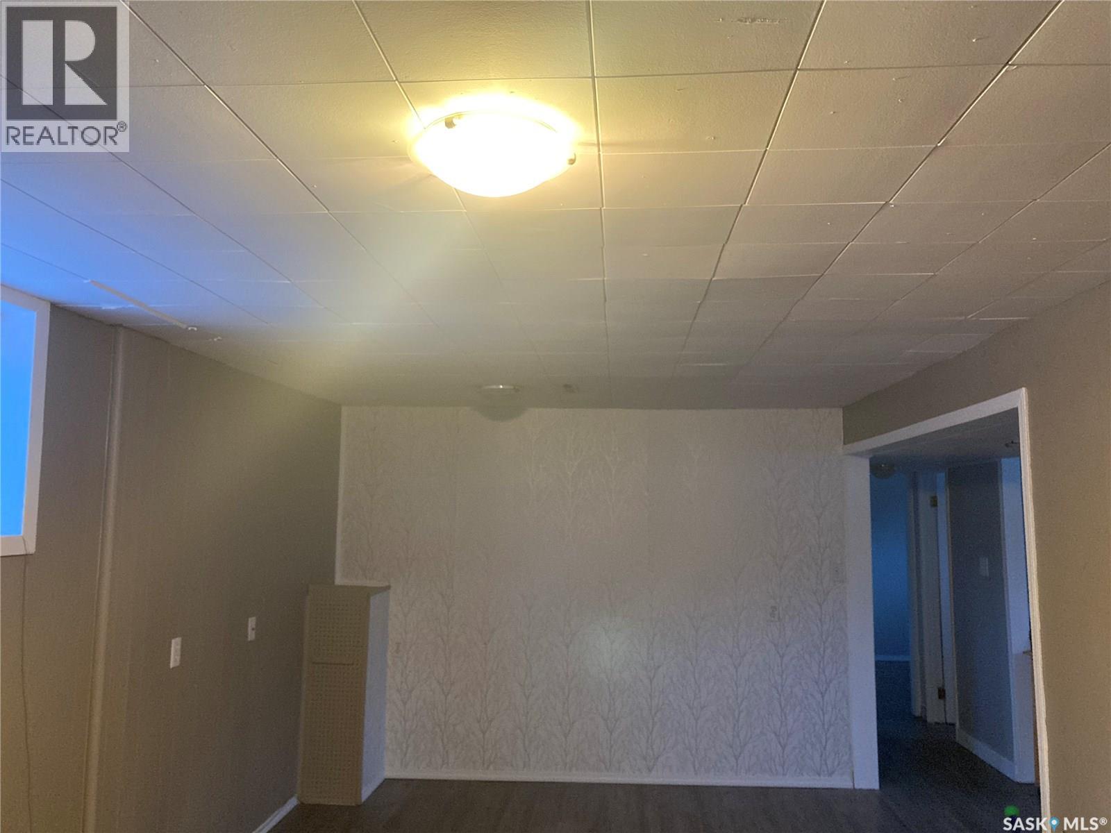 325 W Avenue N, Saskatoon, Saskatchewan  S7K 1N3 - Photo 15 - SK017526