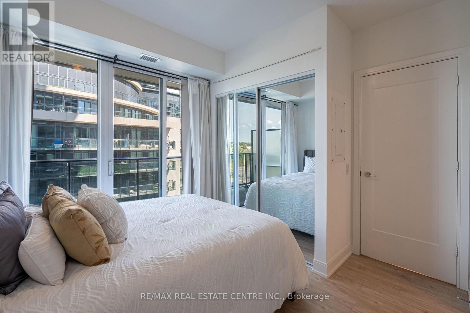 703 - 70 Annie Craig Drive, Toronto (Mimico), Ontario  M8V 0G2 - Photo 14 - W12382833