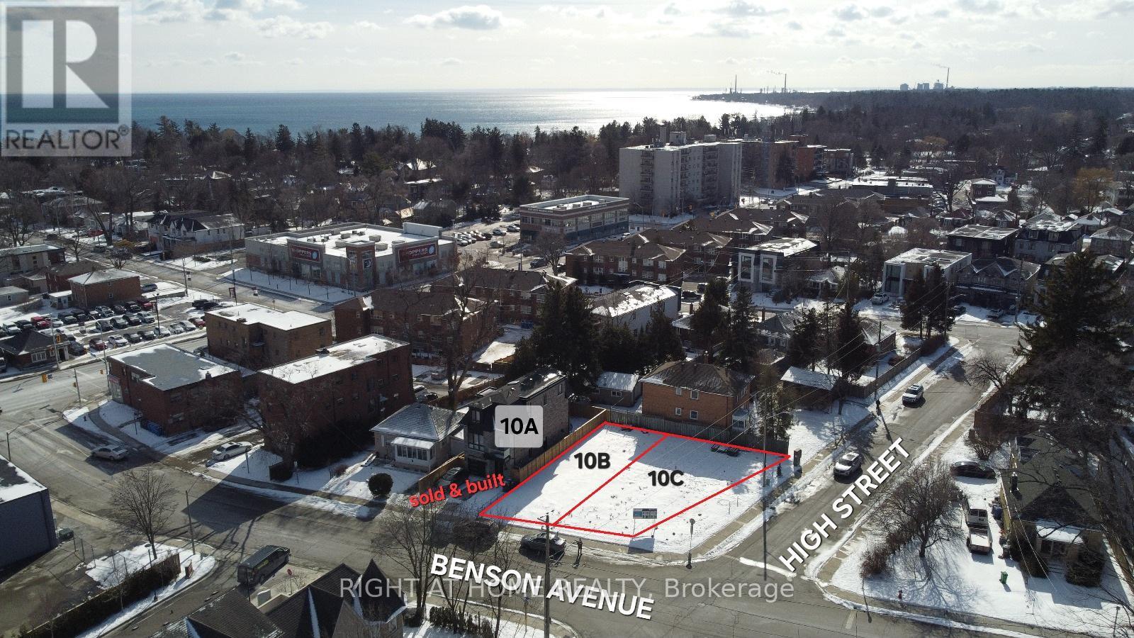 10 B And C Benson Avenue, Mississauga, Ontario  L5H 2P2 - Photo 2 - W12382842