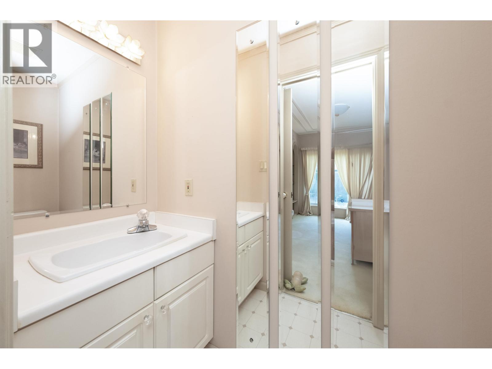 5020 Moss Street, Vancouver, British Columbia  V5R 3T7 - Photo 21 - R3044046