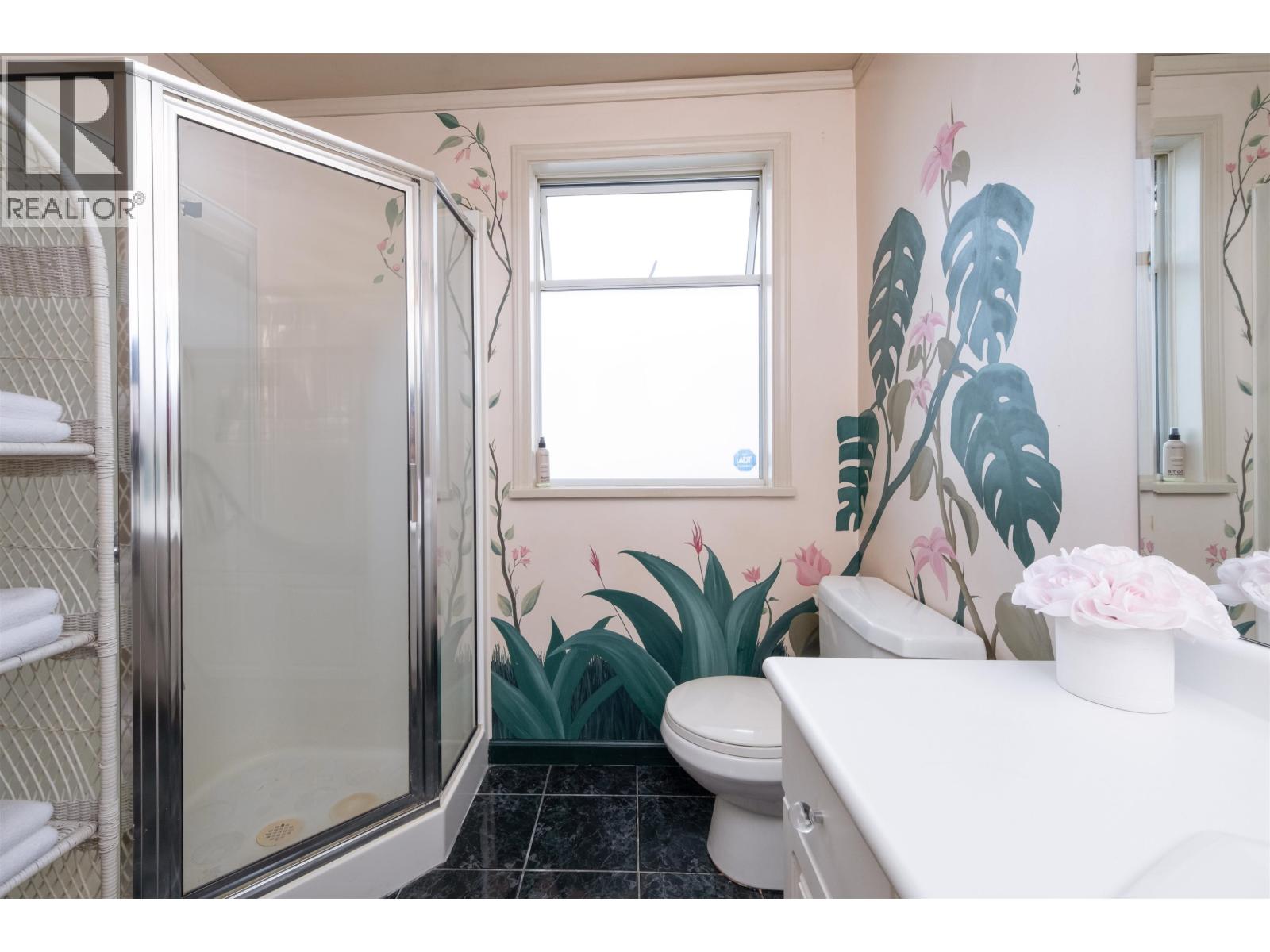 5020 Moss Street, Vancouver, British Columbia  V5R 3T7 - Photo 9 - R3044046