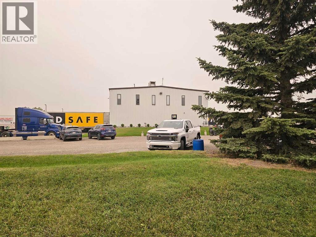 9415 44 Street Se, Calgary, Alberta  T2C 2P7 - Photo 4 - A2254481