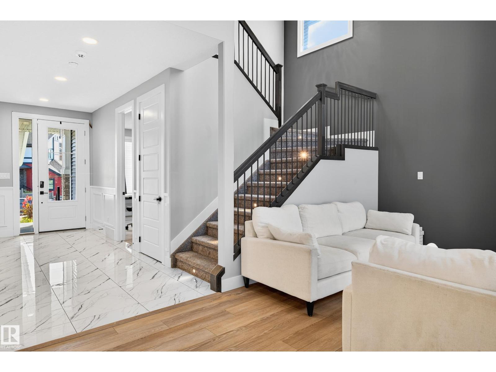 3912 Ginsburg Cr Nw, Edmonton, Alberta  T5T 4V1 - Photo 26 - E4456215