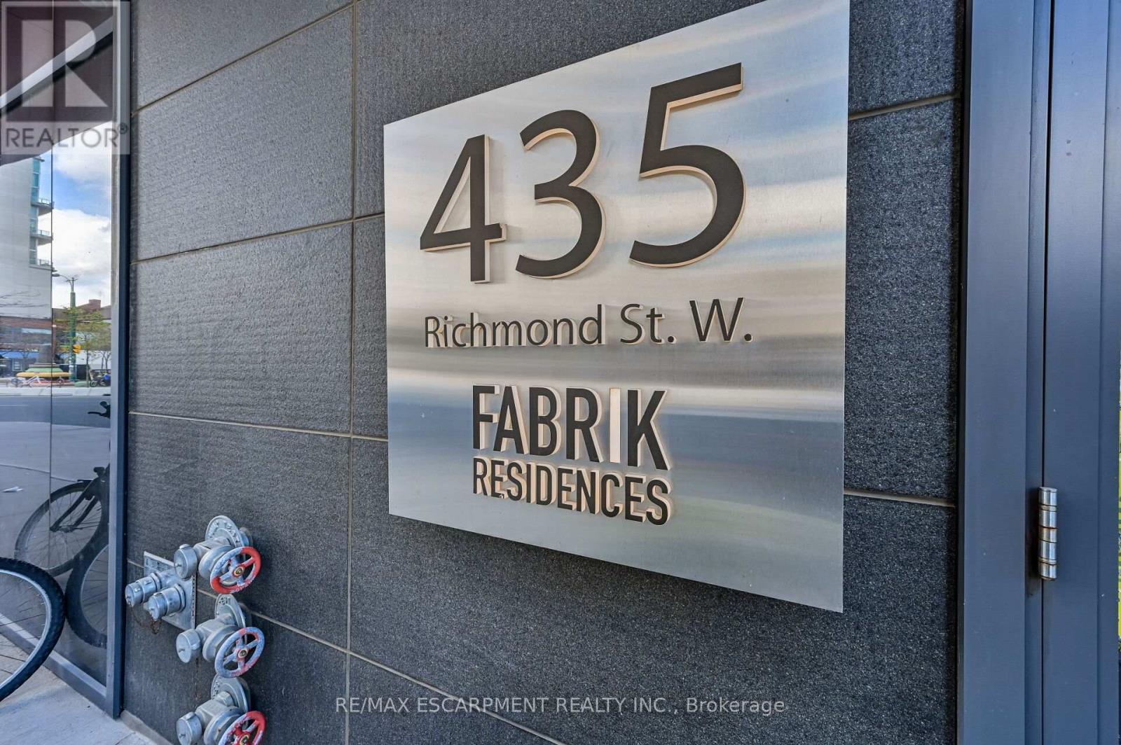 714 - 435 Richmond Street W, Toronto, Ontario  M5V 0N3 - Photo 1 - C12382862