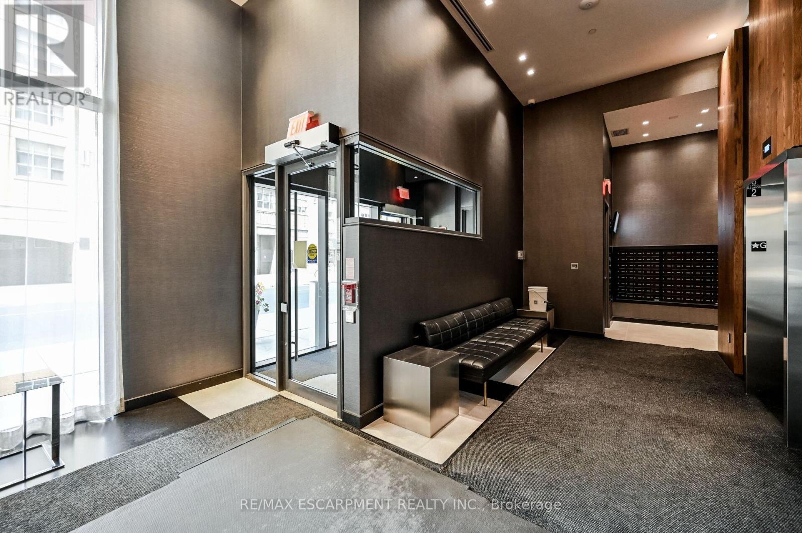 714 - 435 Richmond Street W, Toronto, Ontario  M5V 0N3 - Photo 4 - C12382862