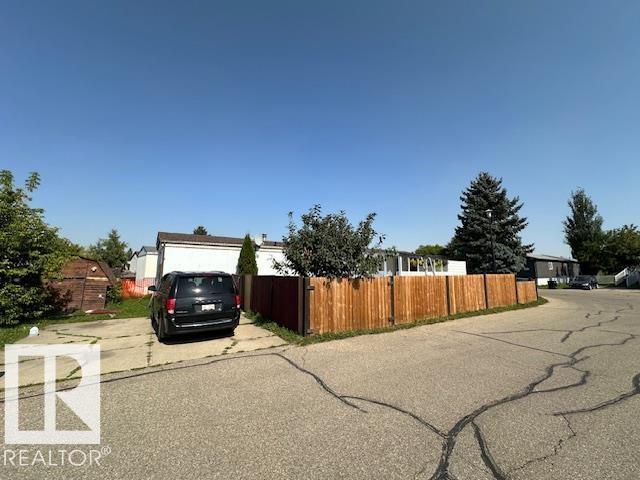 1121 Lakeland Vw, Sherwood Park, Alberta  T8H 1J7 - Photo 4 - E4456010