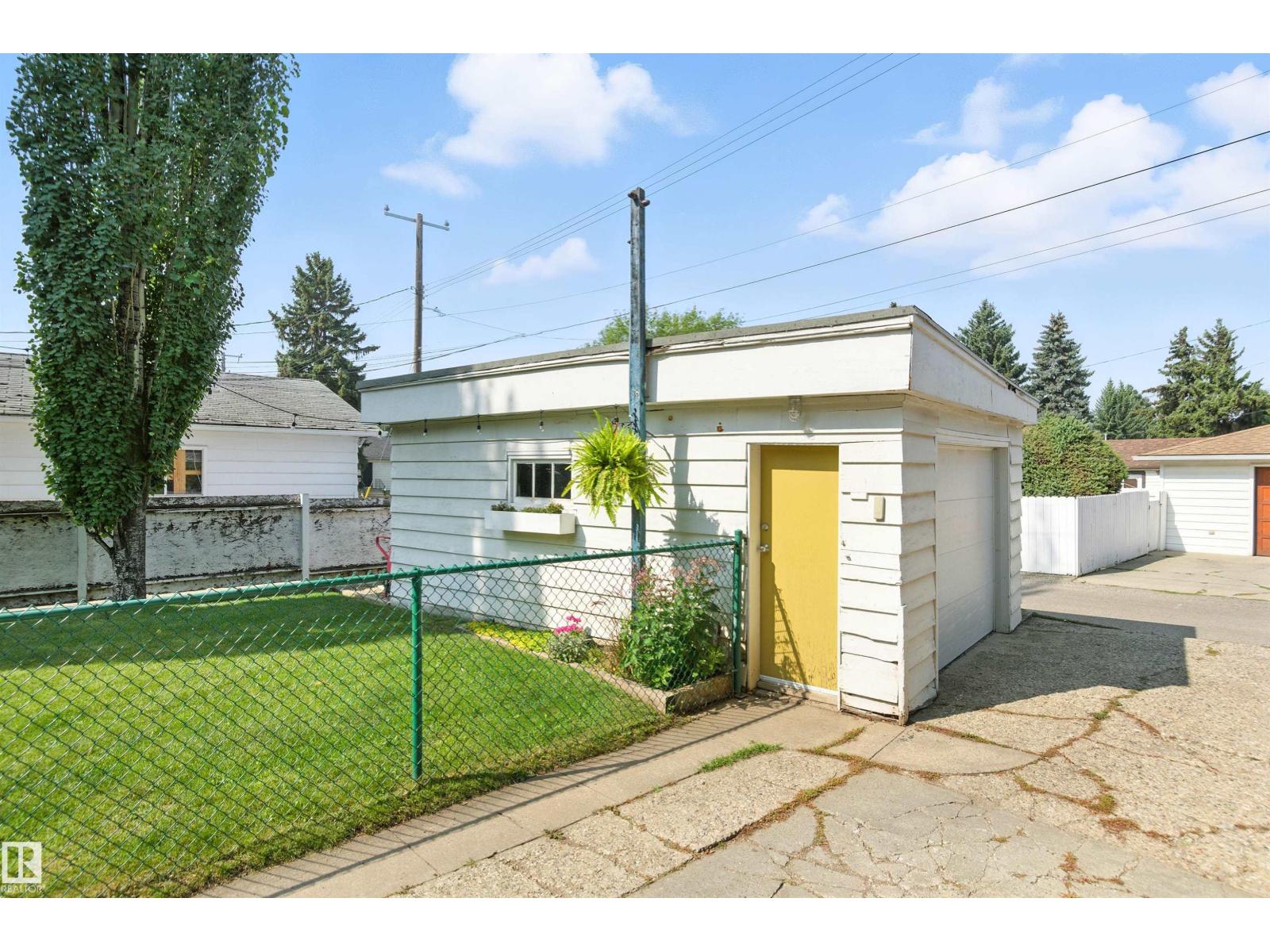 7744 86 Av Nw Nw, Edmonton, Alberta  T6C 1H8 - Photo 44 - E4456205
