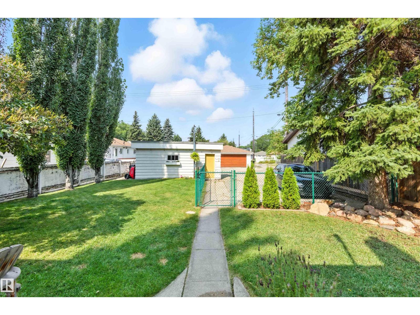7744 86 Av Nw Nw, Edmonton, Alberta  T6C 1H8 - Photo 32 - E4456205