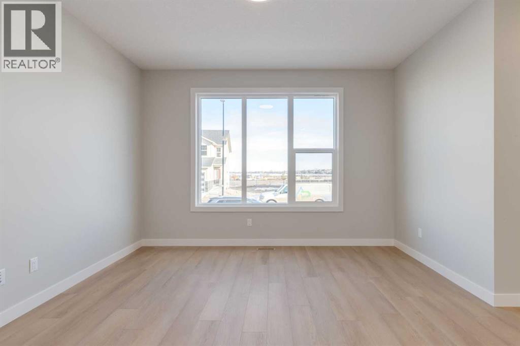 Property at 207 South Shore Court image 4