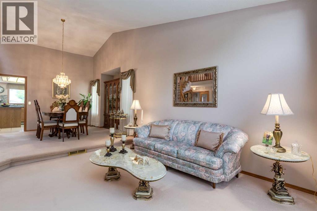 Property at 180 Edgevalley Circle NW image 5