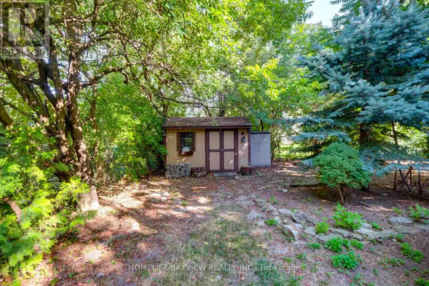 64 Ridgevale Drive, Toronto, Ontario  M6A 1L1 - Photo 34 - C12382884