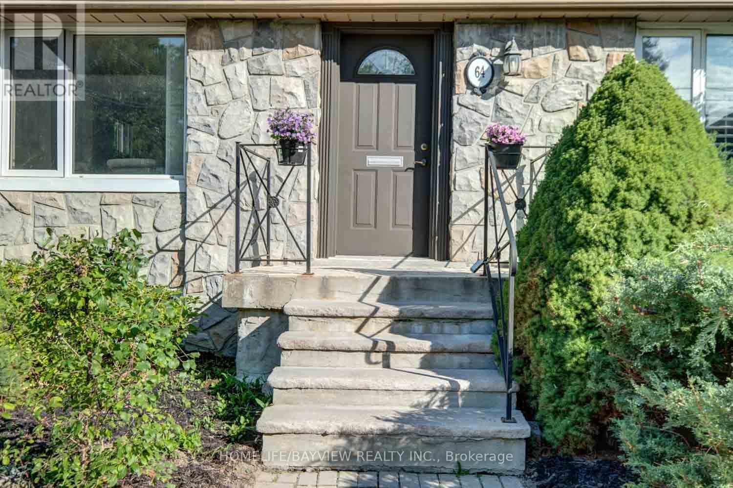 64 Ridgevale Drive, Toronto, Ontario  M6A 1L1 - Photo 5 - C12382884