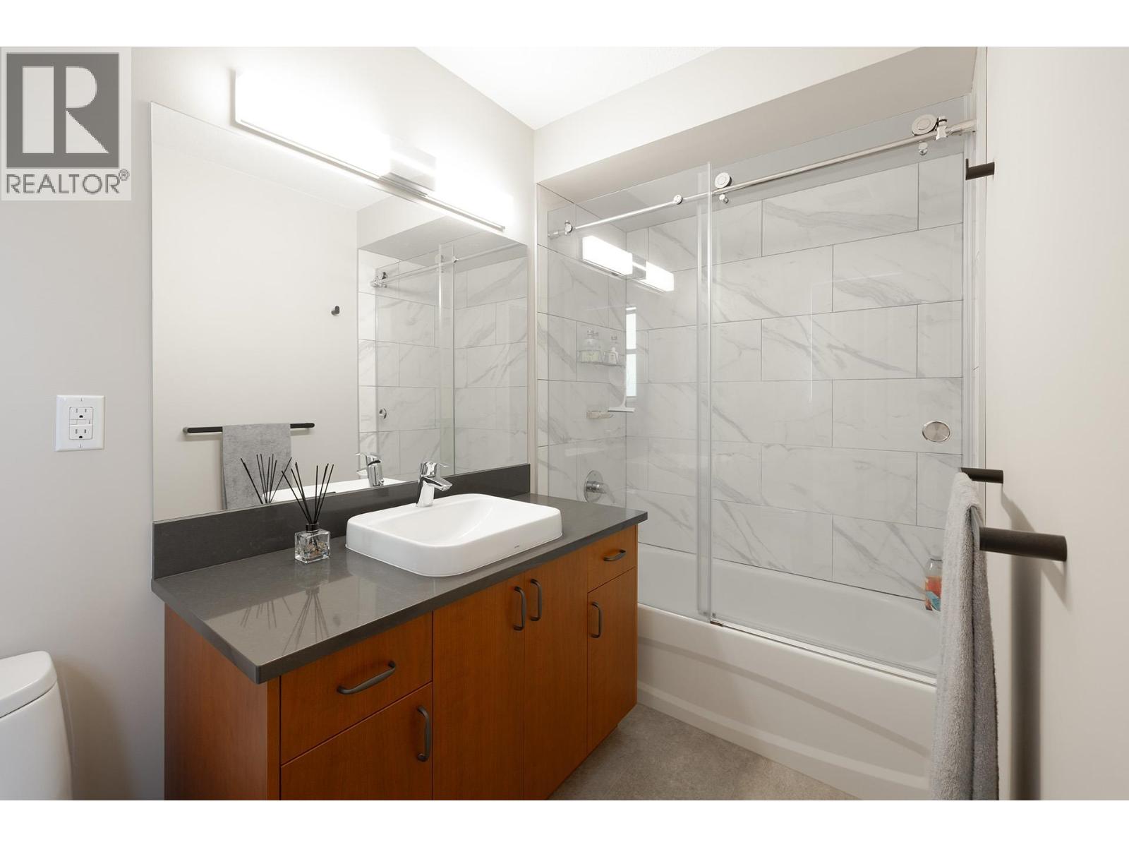 10117 Lawson Drive, Richmond, British Columbia  V7E 5M2 - Photo 24 - R3041916