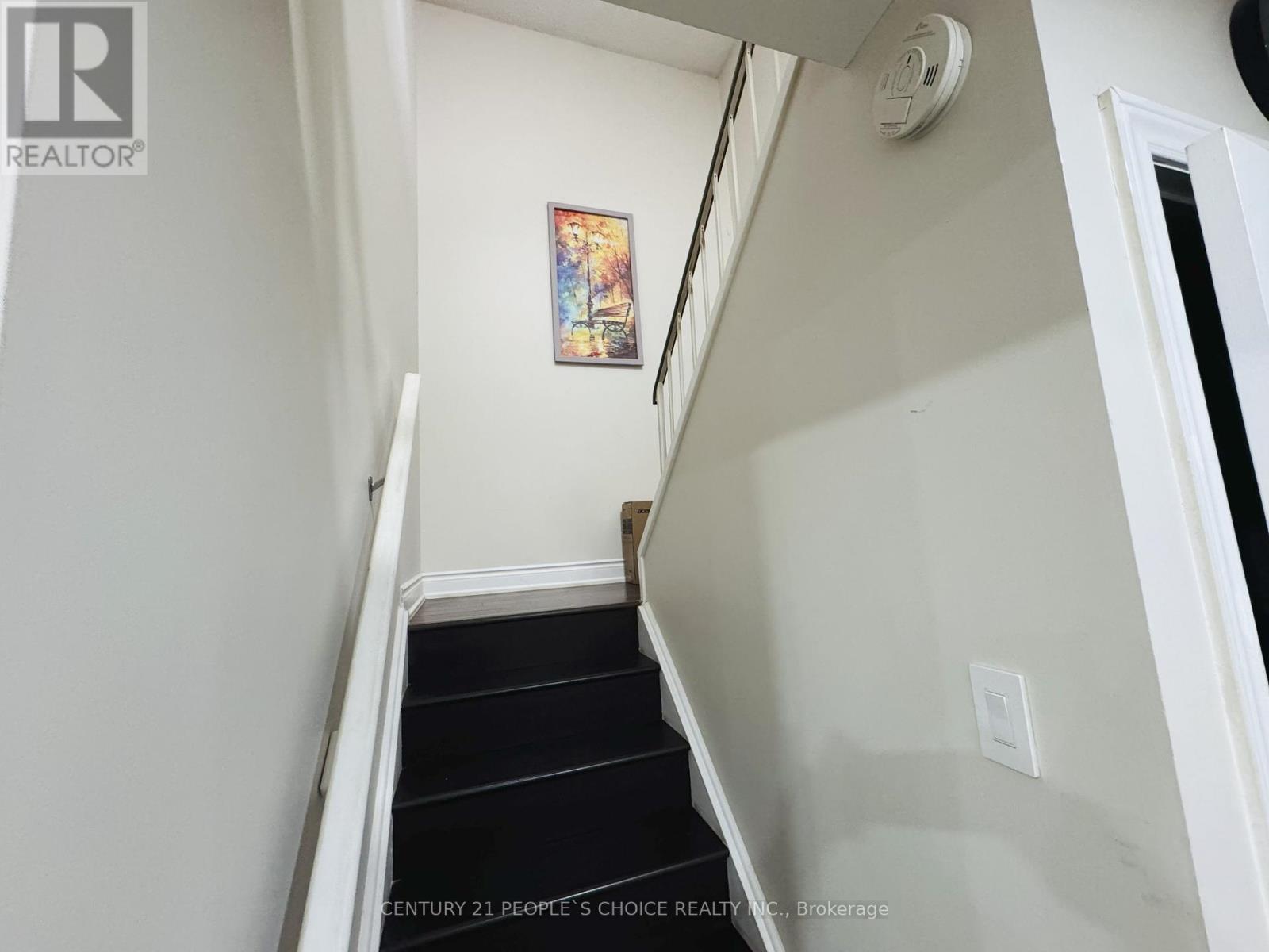 46 Hindquarter Court, Brampton, Ontario  L6S 2C4 - Photo 11 - W12382876