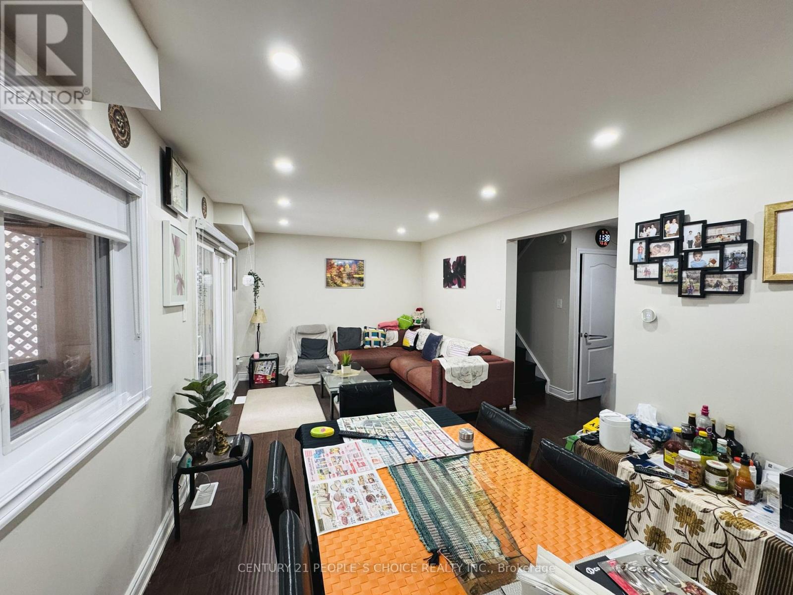 46 Hindquarter Court, Brampton, Ontario  L6S 2C4 - Photo 8 - W12382876