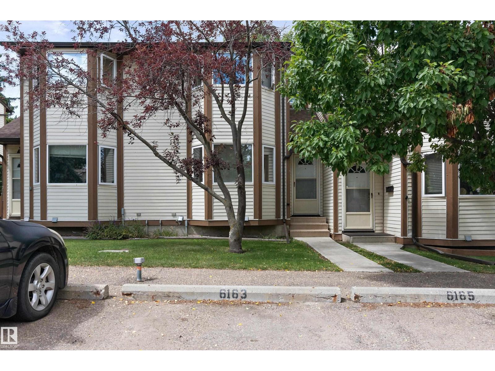 6163 38 AV NW, Edmonton, Alberta