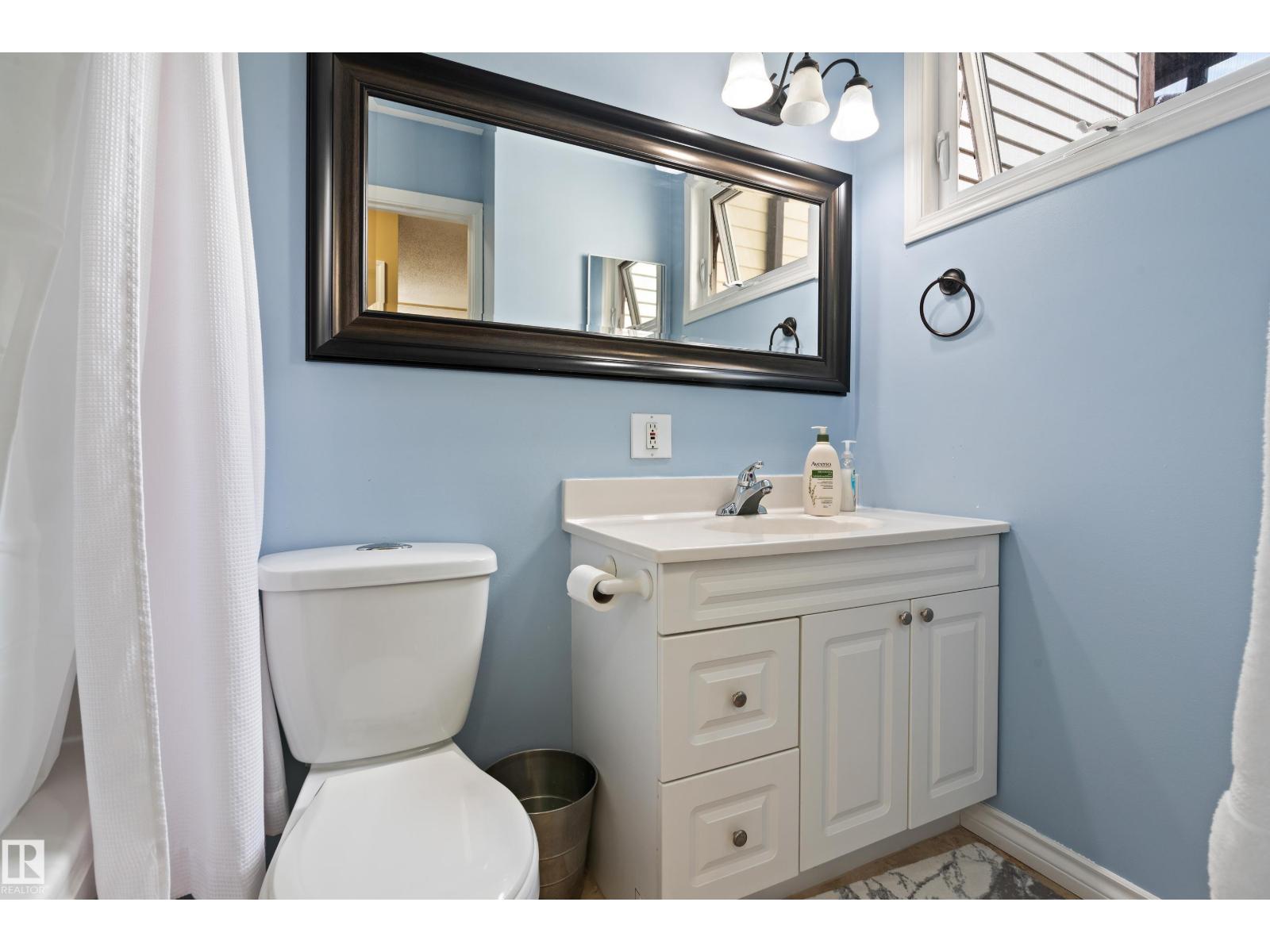 6163 38 Av Nw, Edmonton, Alberta  T6L 3Z5 - Photo 15 - E4456219