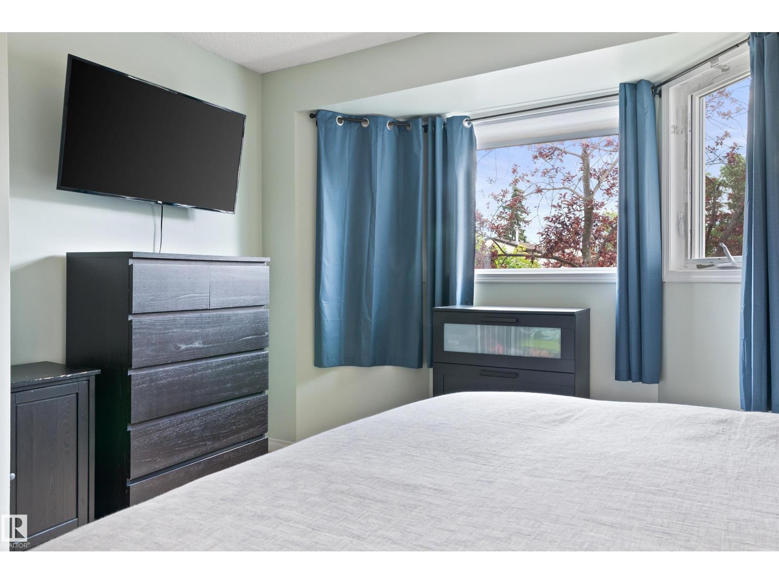6163 38 Av Nw, Edmonton, Alberta  T6L 3Z5 - Photo 13 - E4456219