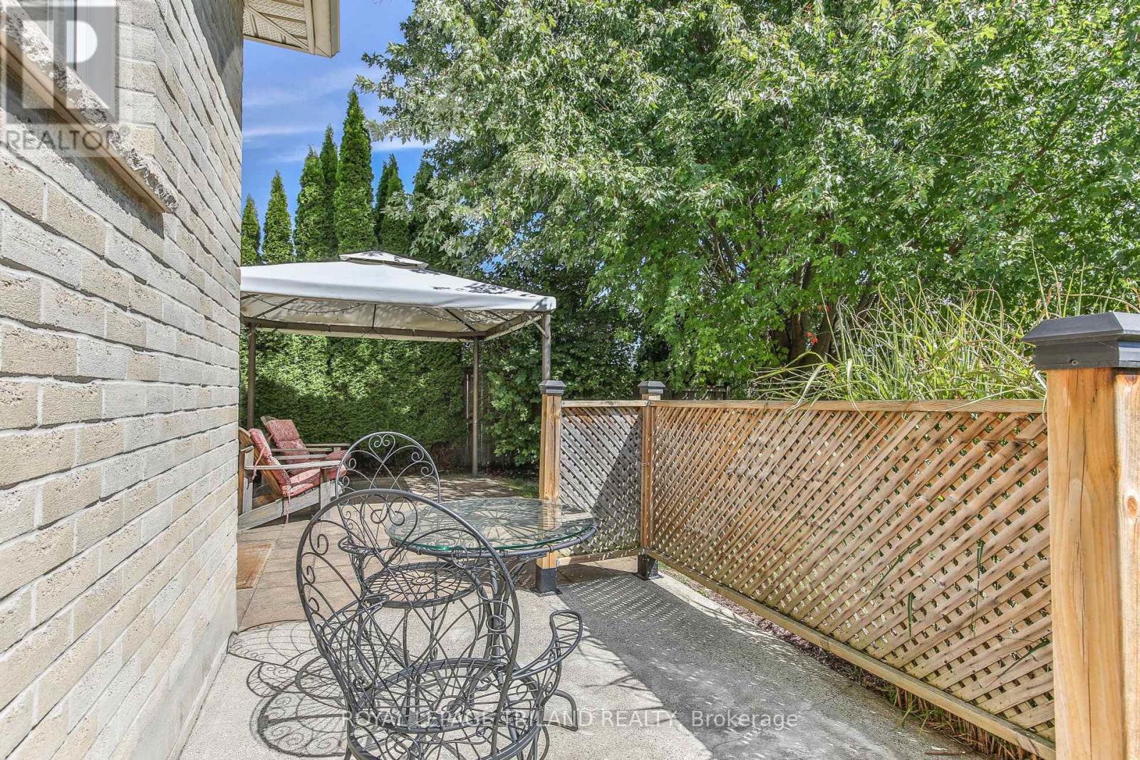 41 Greyrock Crescent, London East (East A), Ontario  N5Y 6L4 - Photo 47 - X12382921