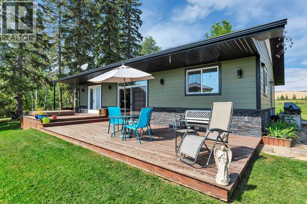 2230 Rainy Creek Road, Rural Lacombe County, Alberta  T0C 0J0 - Photo 2 - A2254046