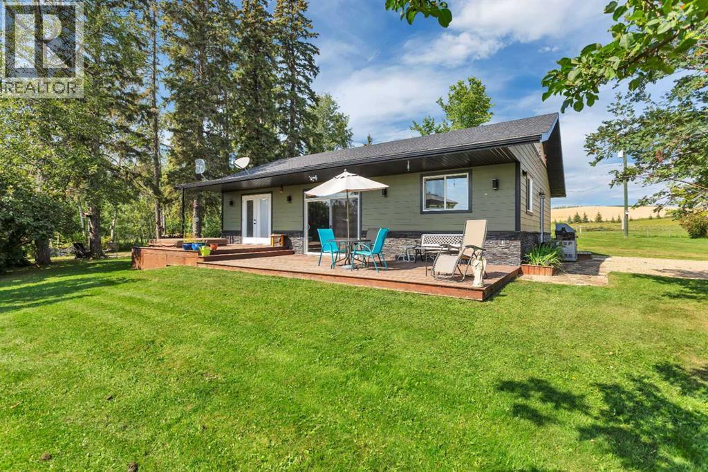 2230 Rainy Creek Road, Rural Lacombe County, Alberta  T0C 0J0 - Photo 3 - A2254046