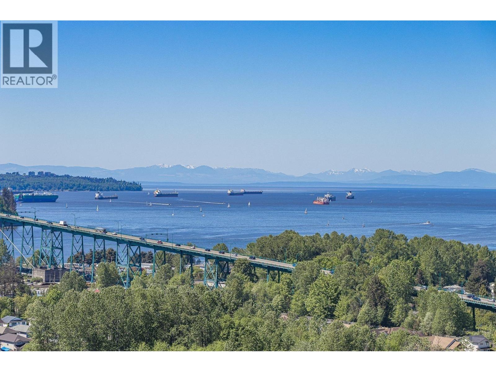 2201 1632 LIONS GATE LANE, North Vancouver, British Columbia