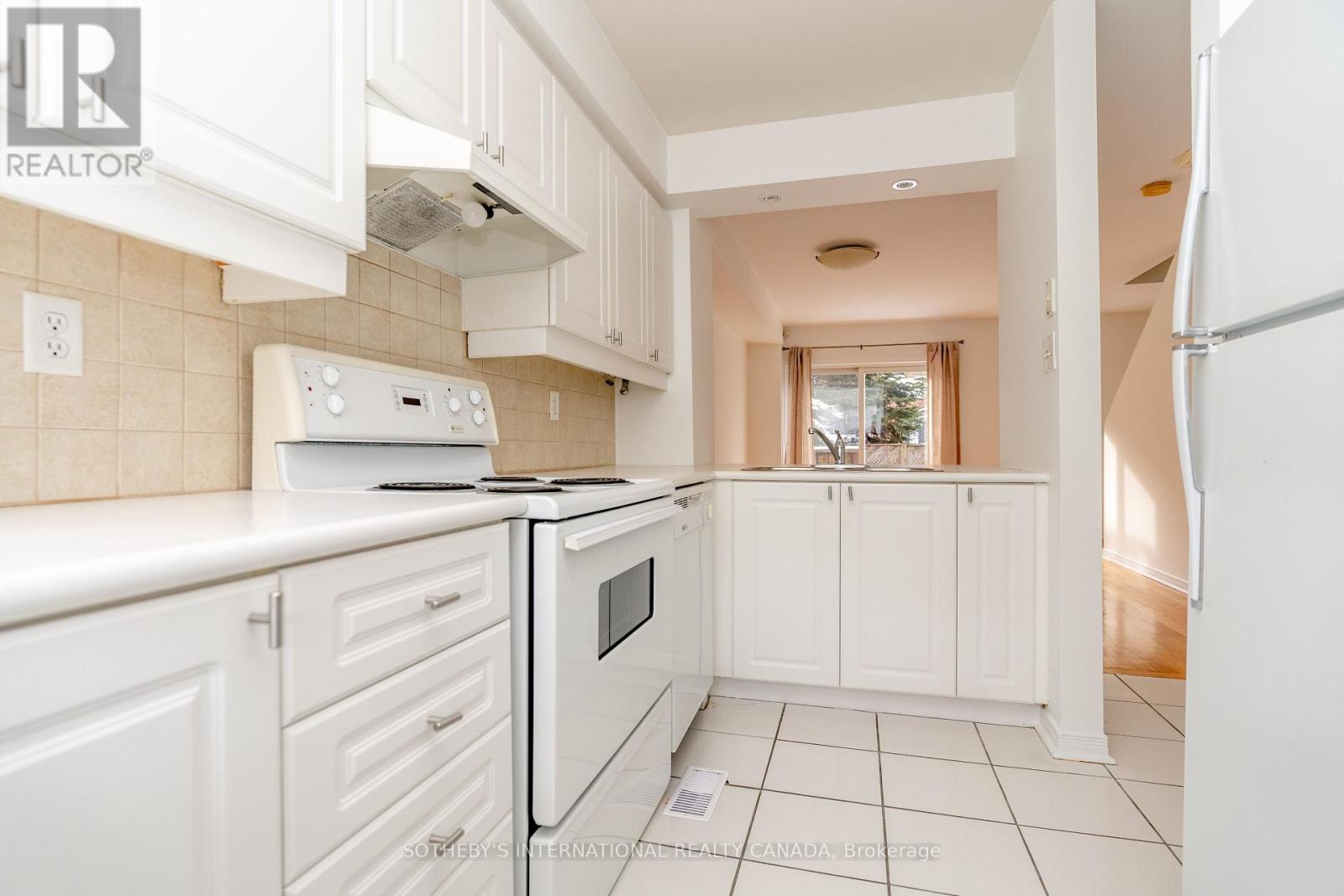 58a Poulett Street, Toronto, Ontario  M5A 1Z5 - Photo 15 - C12382887