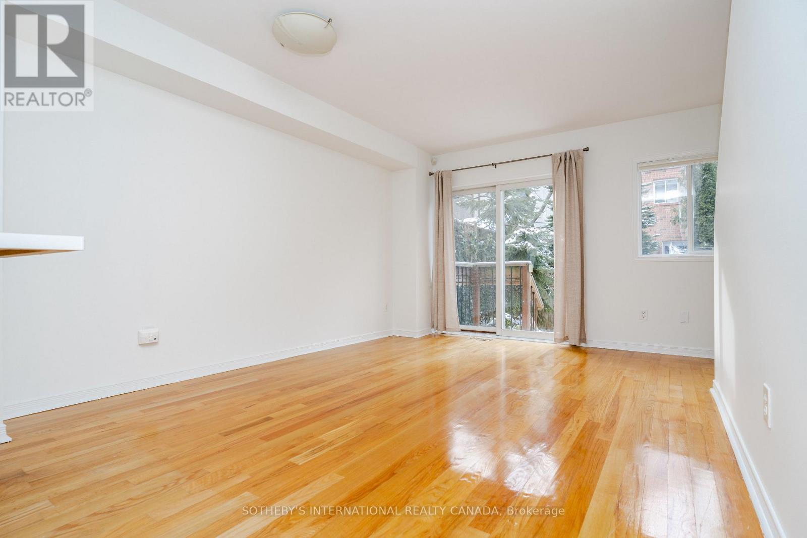 58a Poulett Street, Toronto, Ontario  M5A 1Z5 - Photo 7 - C12382887