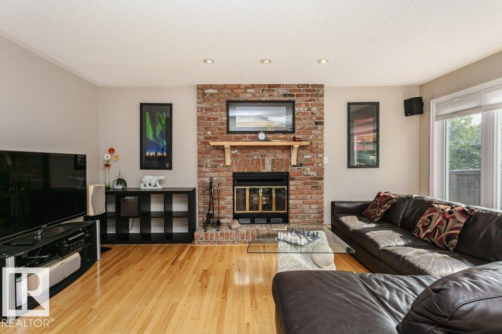 213 Burton Rd Nw, Edmonton, Alberta  T6R 1P8 - Photo 19 - E4456221
