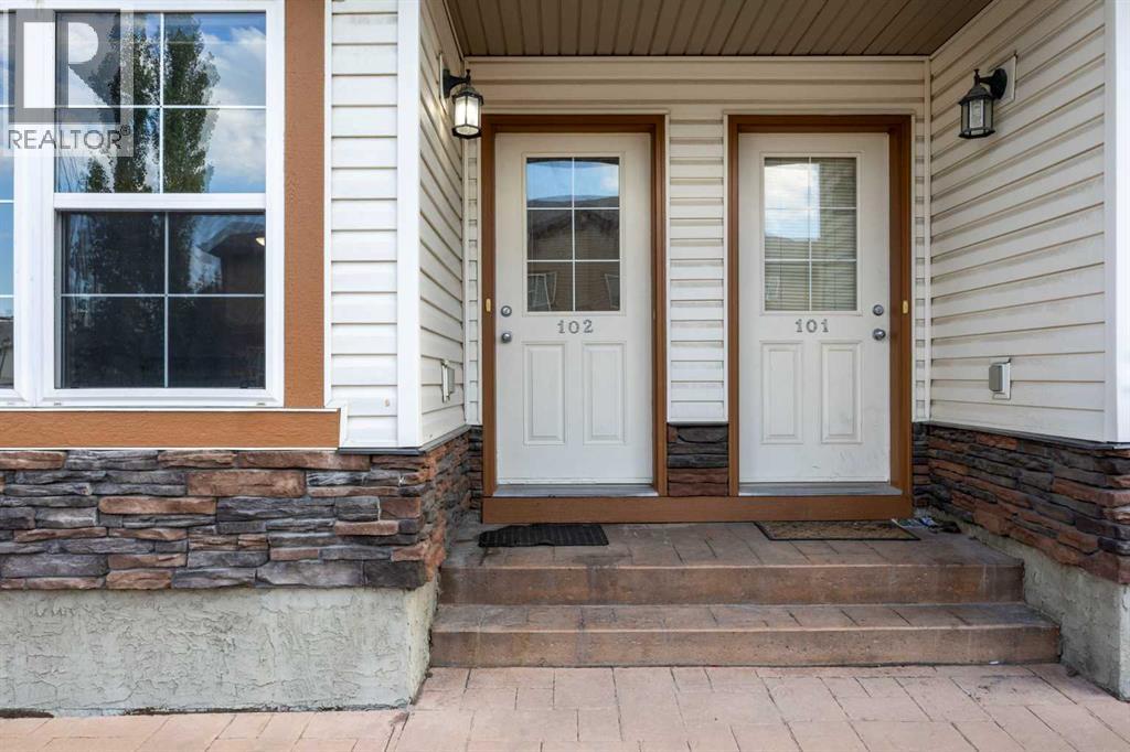 Property at 102, 31 Panatella Landing NW image 2