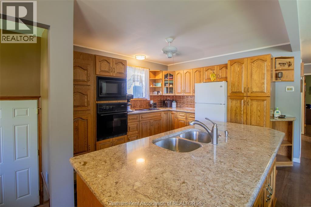 90 Timmins Crescent, Chatham, Ontario  N7L 2J7 - Photo 6 - 25022394