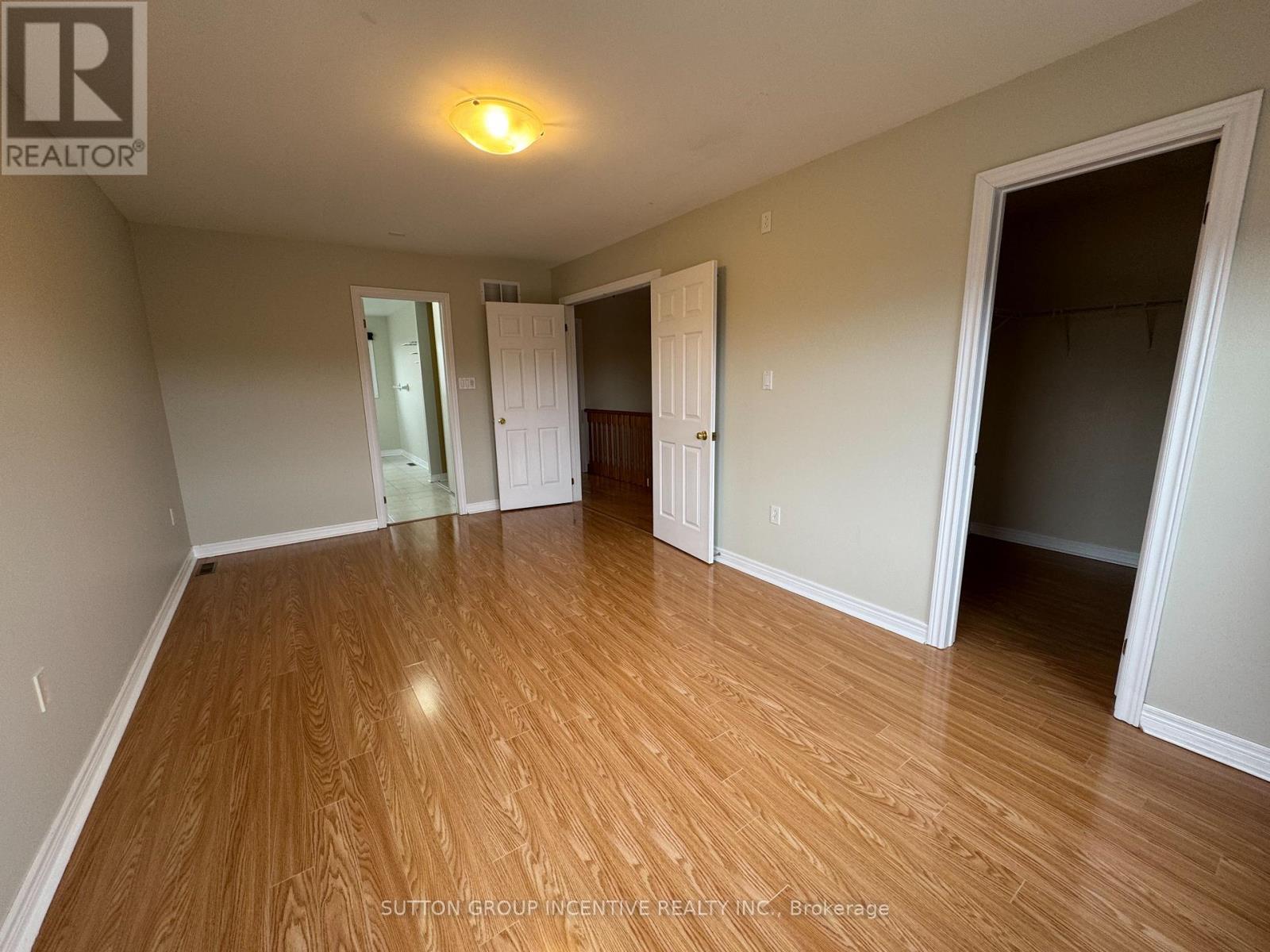 30 Country Lane, Barrie, Ontario  L4N 0E8 - Photo 16 - S12382930