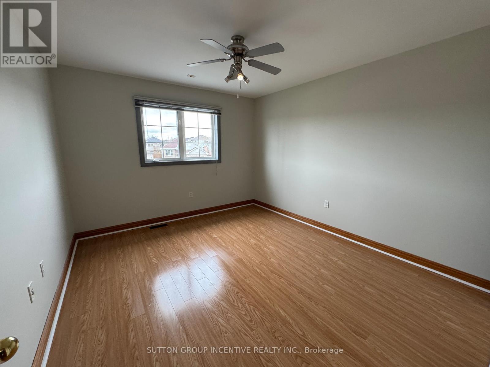30 Country Lane, Barrie, Ontario  L4N 0E8 - Photo 22 - S12382930