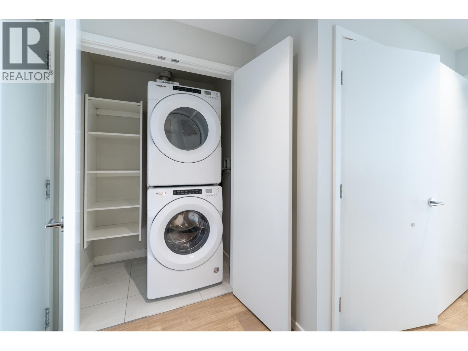324 3430 E Kent Avenue, Vancouver, British Columbia  V5S 0G7 - Photo 10 - R3044013