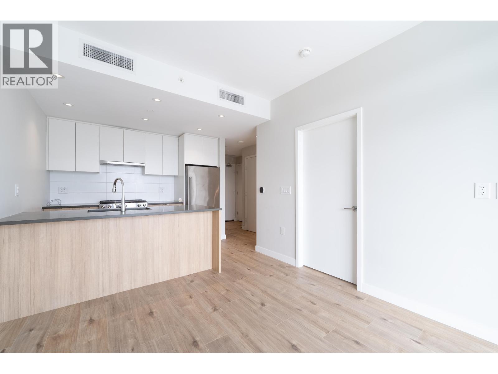324 3430 E Kent Avenue, Vancouver, British Columbia  V5S 0G7 - Photo 5 - R3044013