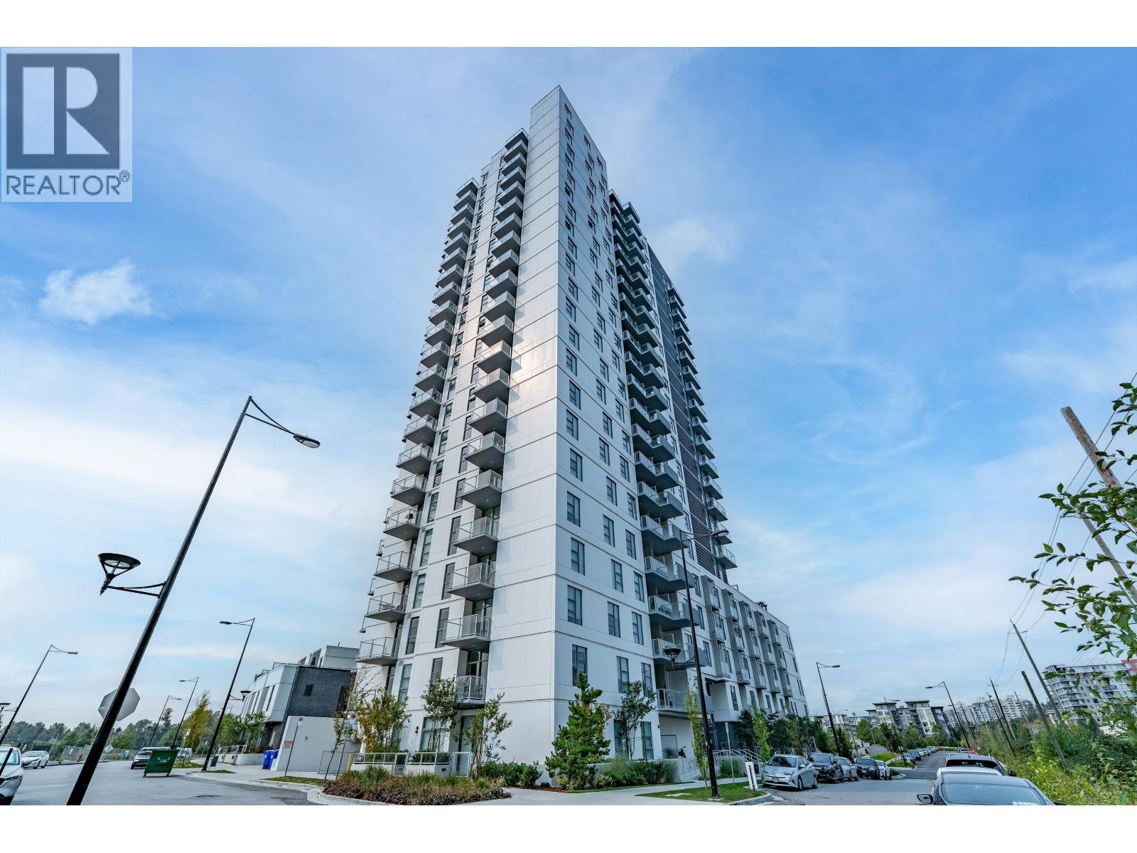 324 3430 E Kent Avenue, Vancouver, British Columbia  V5S 0G7 - Photo 1 - R3044013