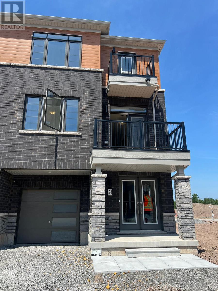 54 POGIE DRIVE, Welland, Ontario