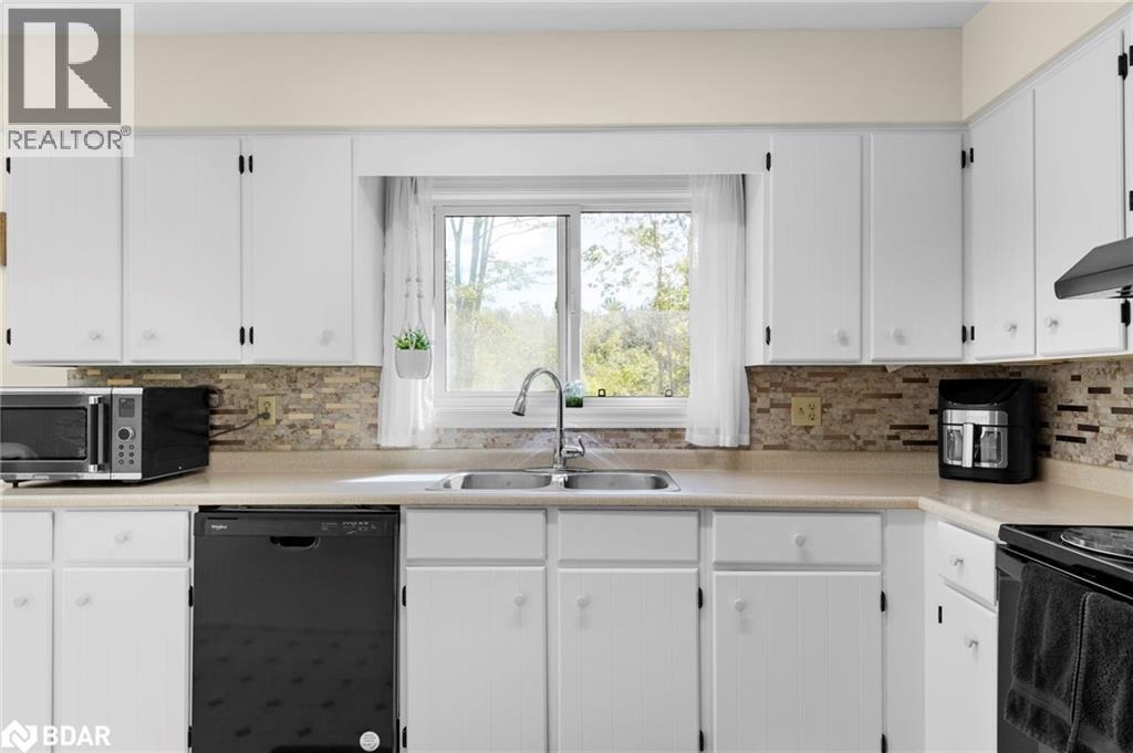 4297 Huronia Road, Orillia, Ontario  L3V 0G6 - Photo 11 - 40763638