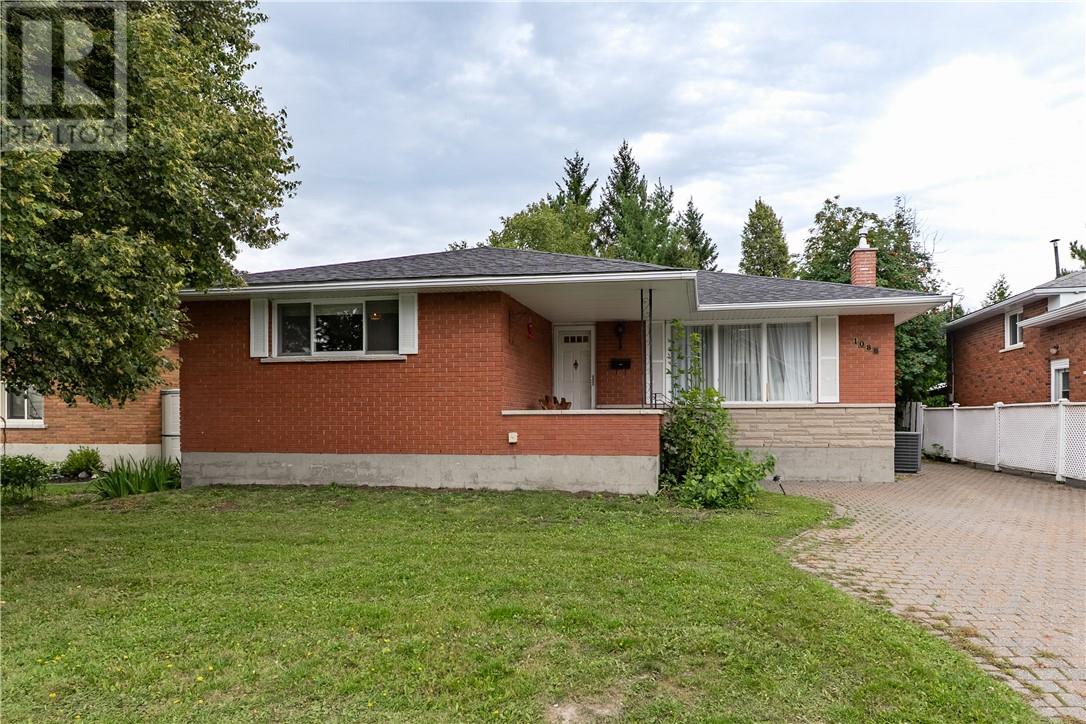 Property at 1088 Beaumont Avenue image 1