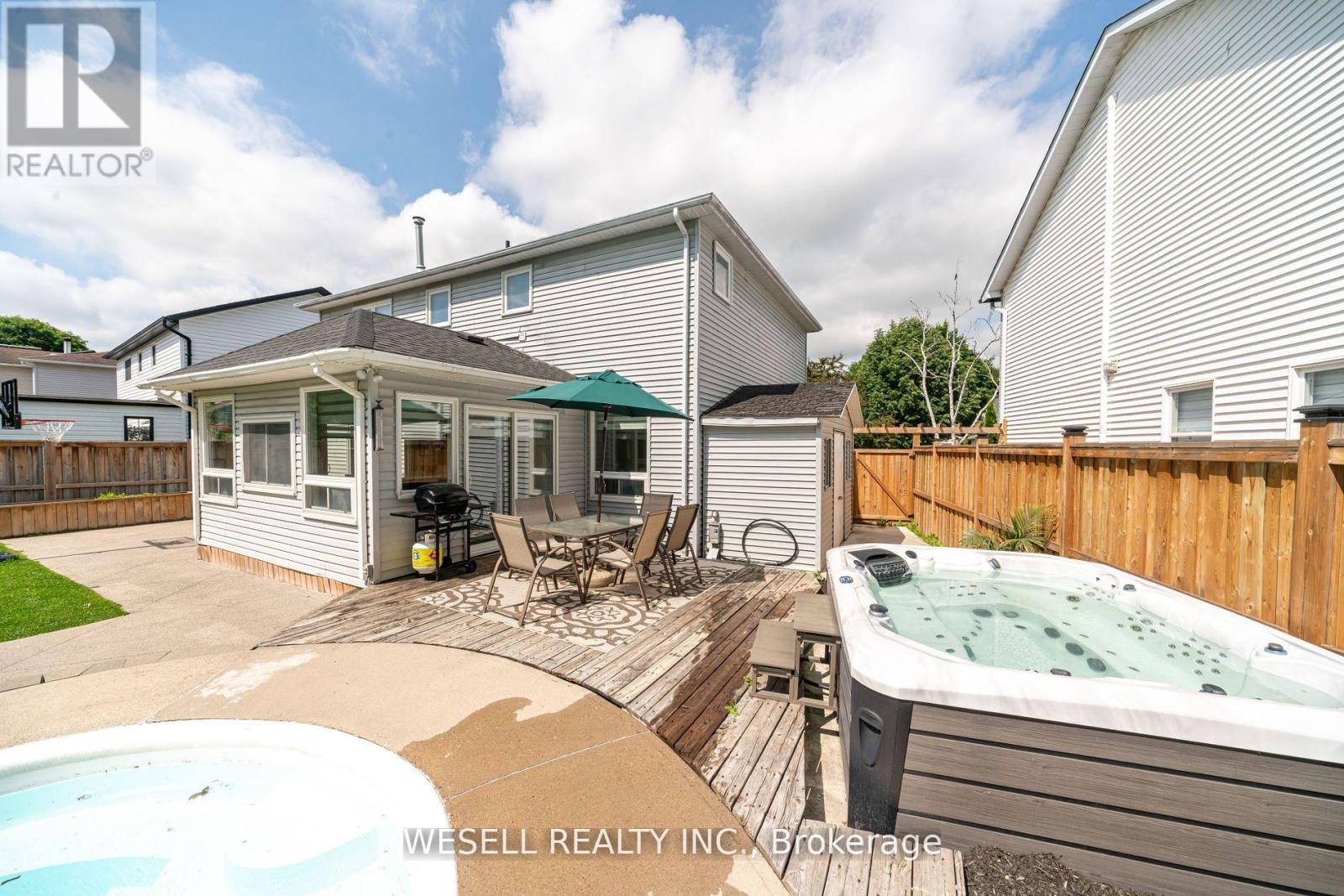 1879 Ashwood Avenue, Innisfil, Ontario  L9S 1W1 - Photo 38 - N12338794