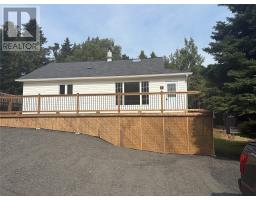 8 Elizabeth Street, Lewisporte, Newfoundland & Labrador