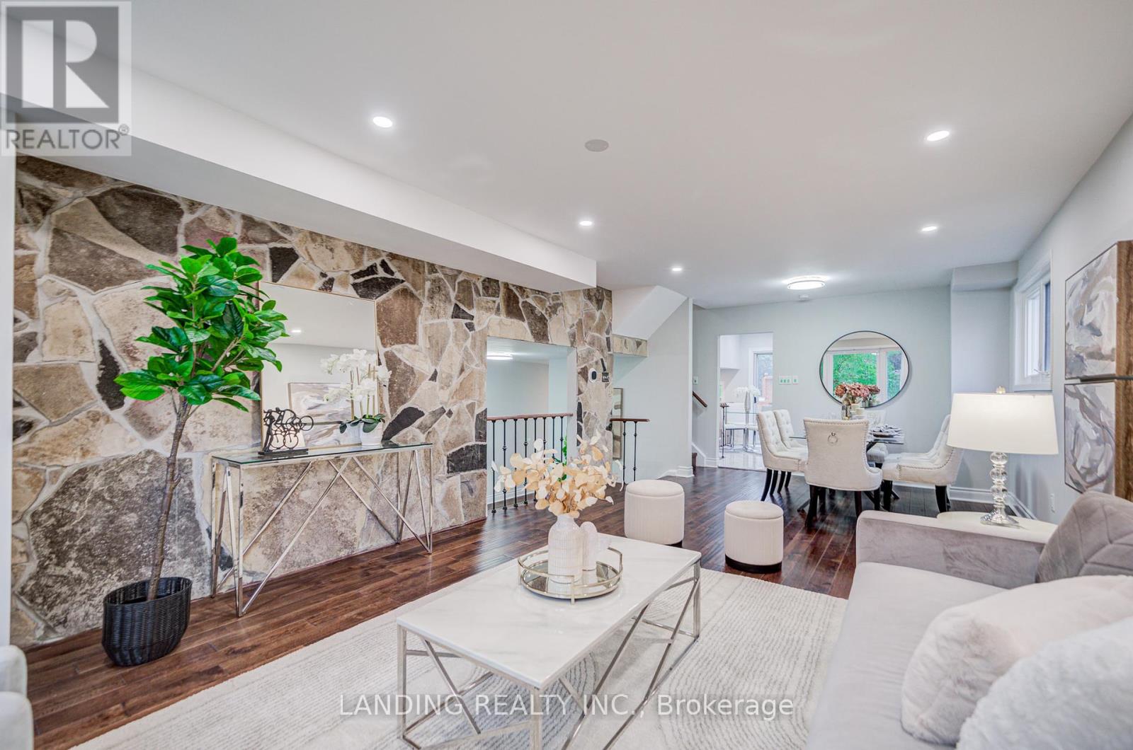 23 Boarhill Drive, Toronto, Ontario  M1S 2L9 - Photo 12 - E12382959