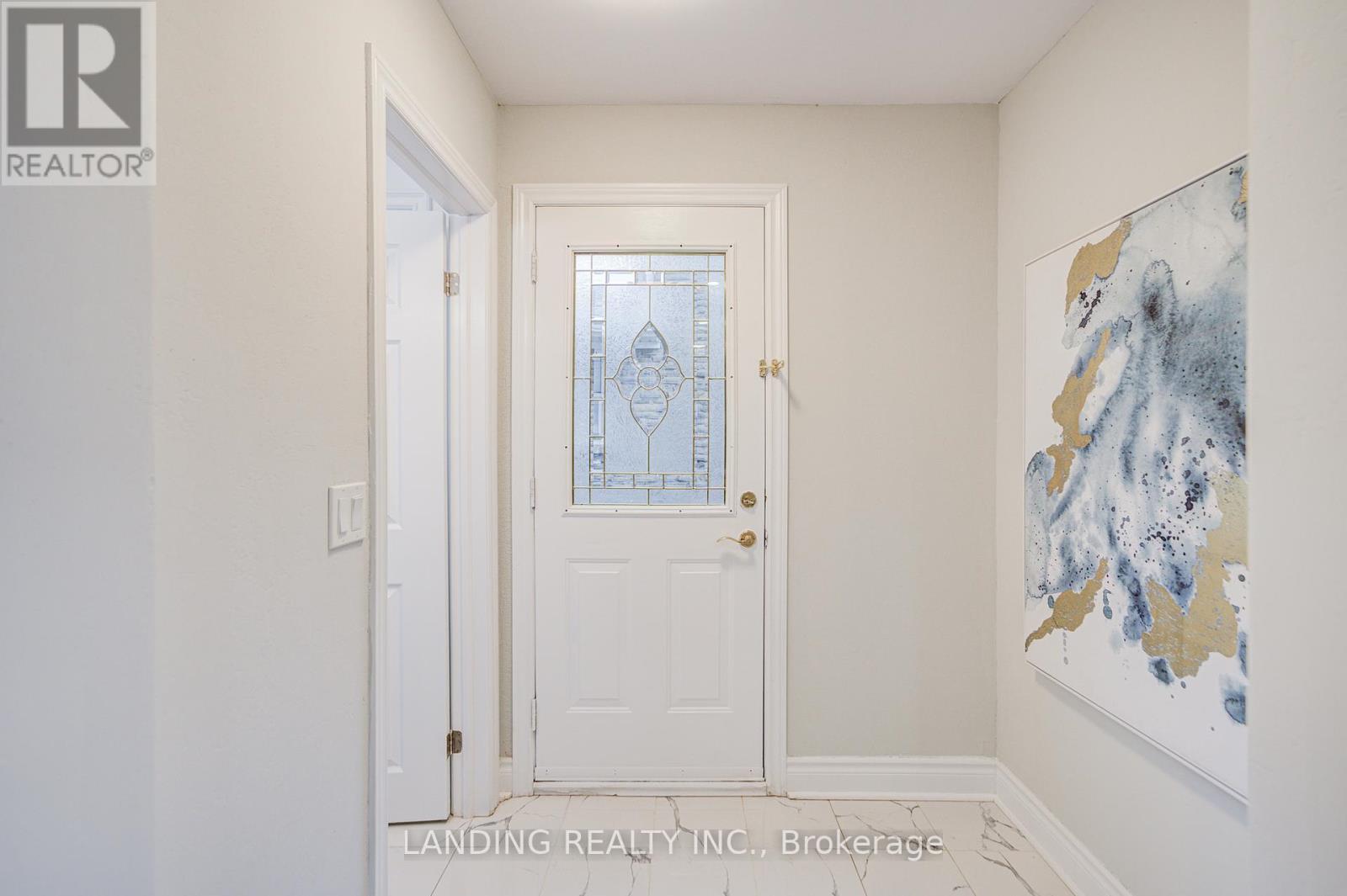 23 Boarhill Drive, Toronto, Ontario  M1S 2L9 - Photo 7 - E12382959