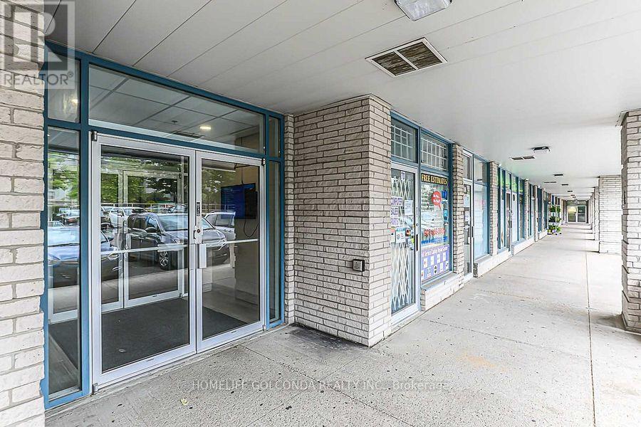 21d-22d - 7398 Yonge Street, Vaughan, Ontario  L4J 8J2 - Photo 3 - N12382976