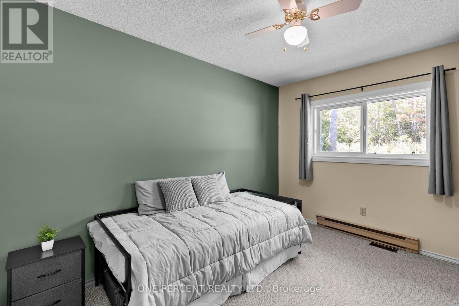 4297 Huronia Road, Severn, Ontario  L3V 0G6 - Photo 17 - S12382970