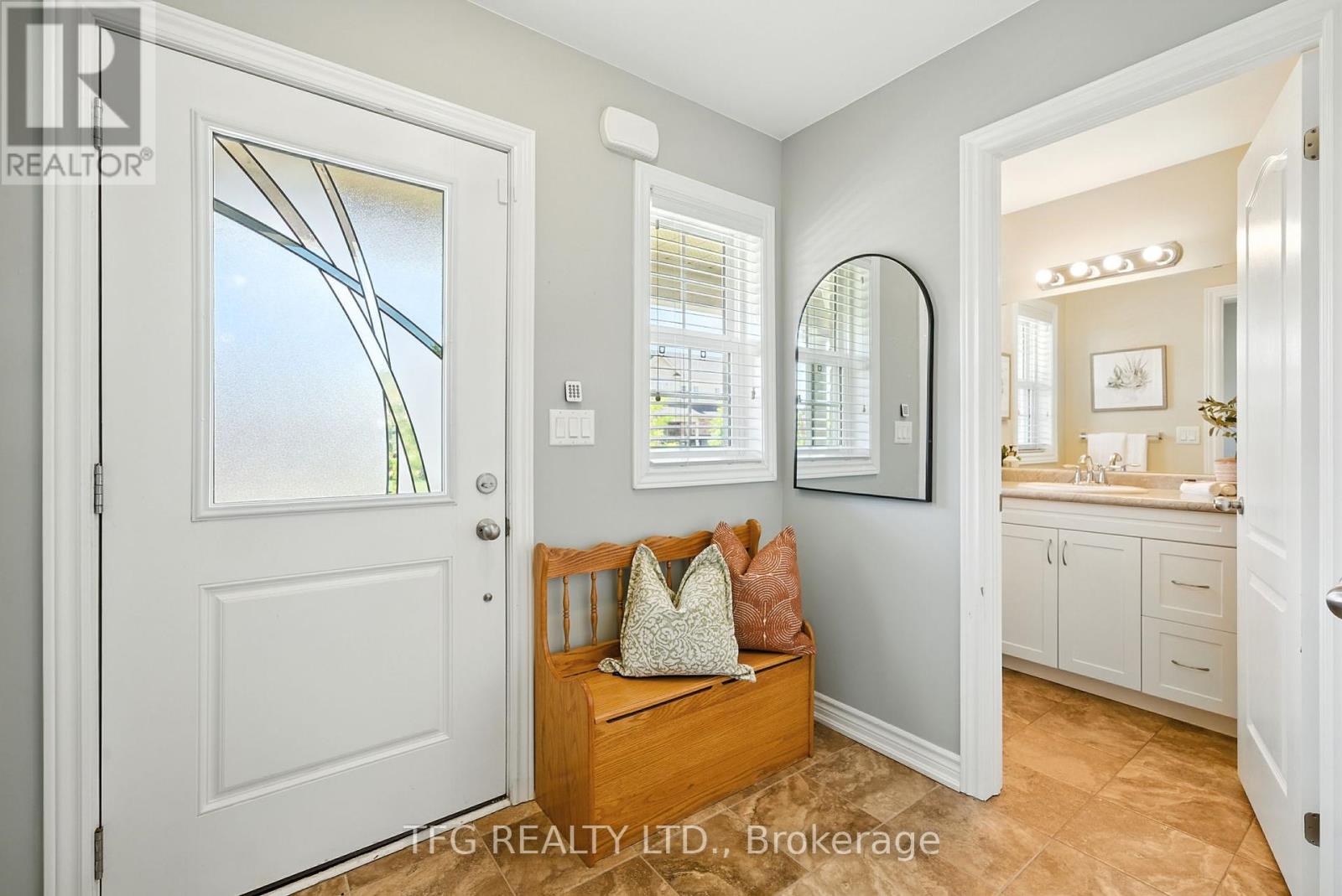 292 Rollings Street, Cobourg, Ontario  K9A 0G8 - Photo 3 - X12382747