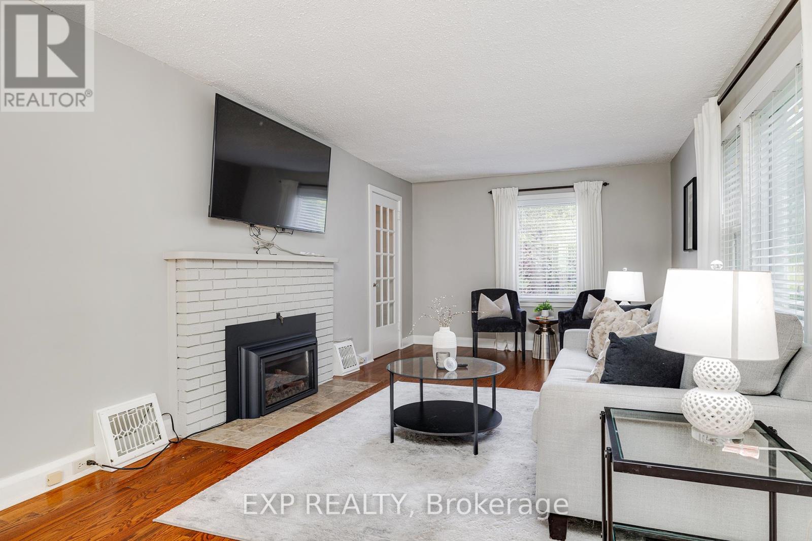 46 Sydenham Street S, Grey Highlands, Ontario  N0C 1E0 - Photo 12 - X12382996